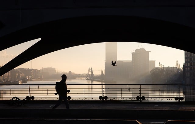 city-9599967_640 - Image 6